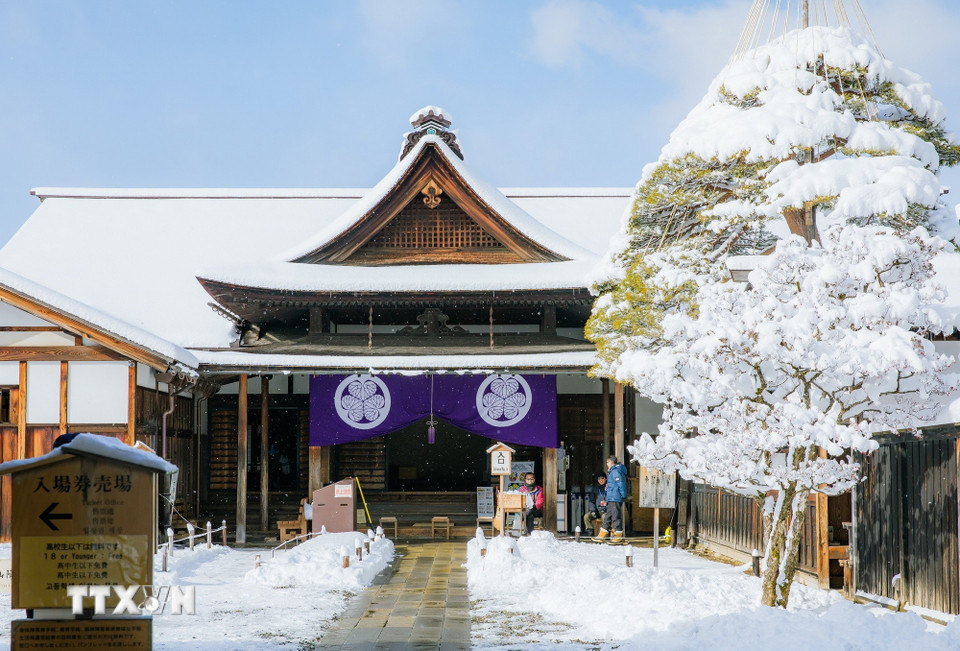 Takayama Jinya cổ kính là trụ sở hành chính của Mạc phủ thời Edo. (Ảnh: Xuân Giao/TTXVN)