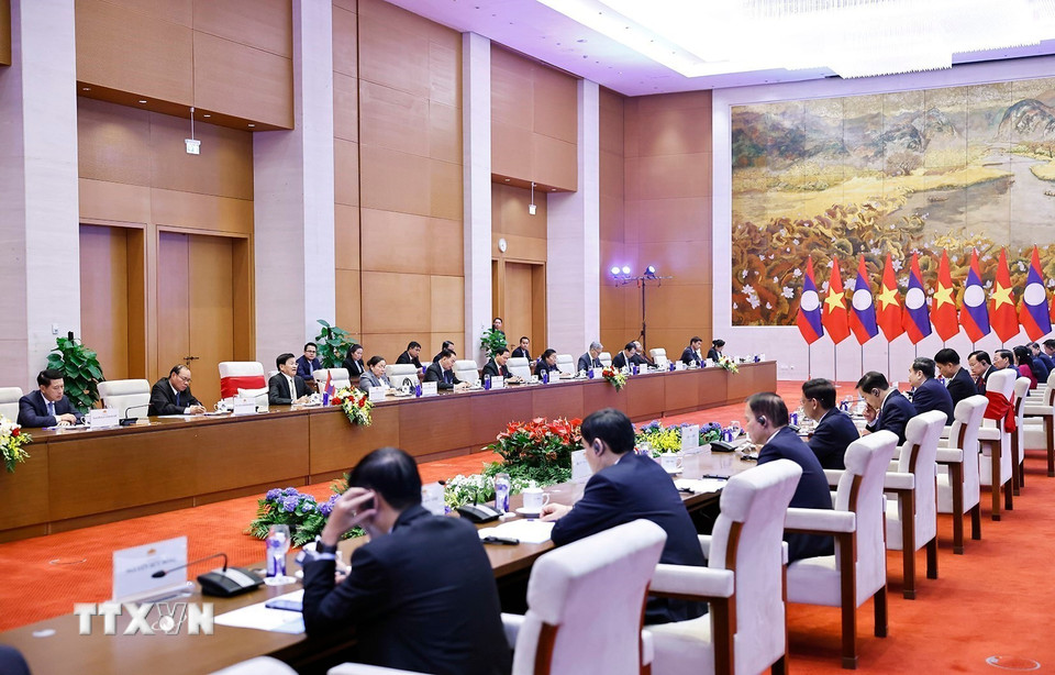 Chủ tịch Quốc hội Trần Thanh Mẫn hội kiến Tổng Bí thư, Chủ tịch nước Lào Thongloun Sisoulith. (Ảnh: Doãn Tấn/TTXVN)