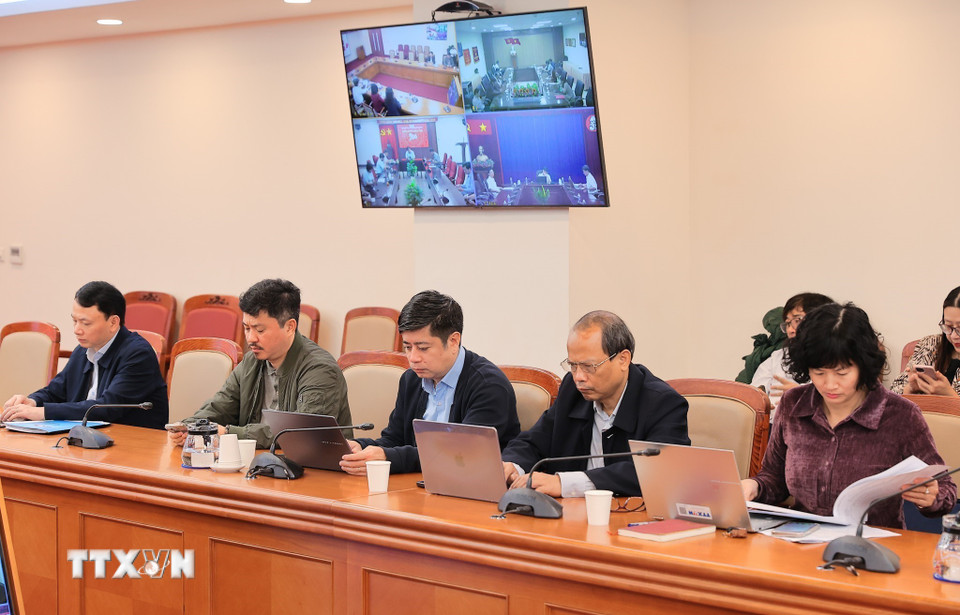 Các đại biểu tham dự Hội nghị tại điểm cầu Thông tấn xã Việt Nam. (Ảnh: Lê Đông/TTXVN)