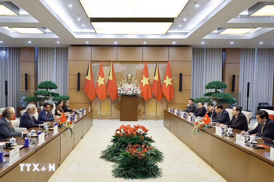 Chủ tịch Quốc hội Trần Thanh Mẫn hội kiến Thủ tướng nước Cộng hòa Dân chủ Timor-Leste Kay Rala Xanana Gusmão. (Ảnh: Doãn Tấn/TTXVN)