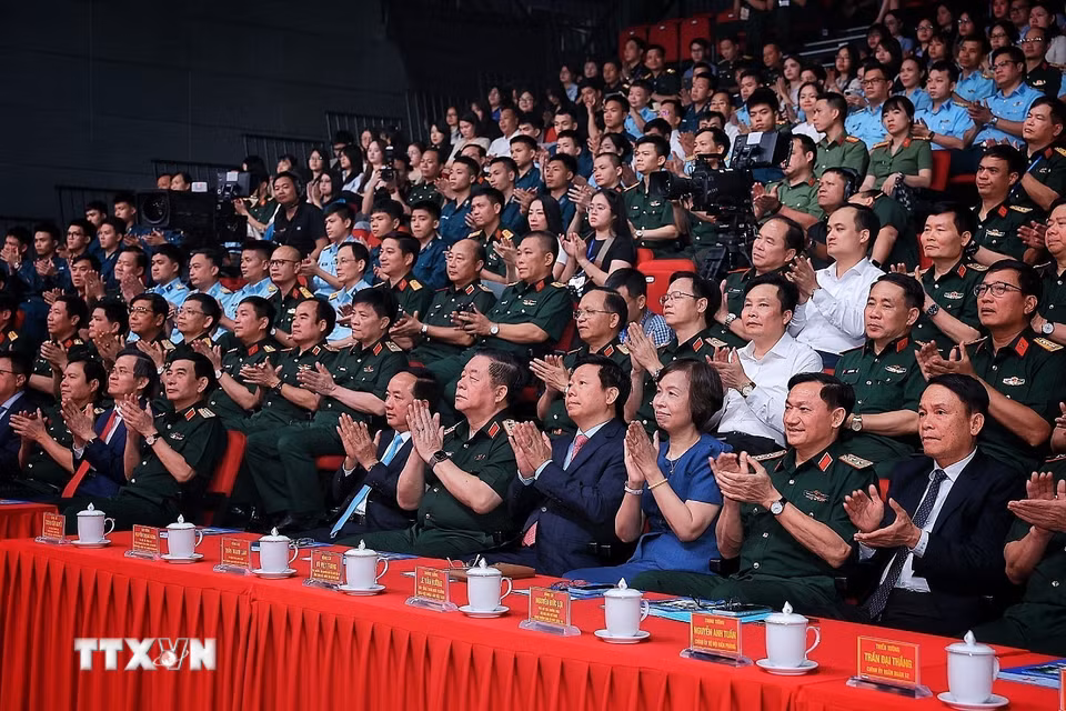 Các đại biểu tham dự Lễ trao giải. (Ảnh: Phạm Tuấn Anh/TTXVN)