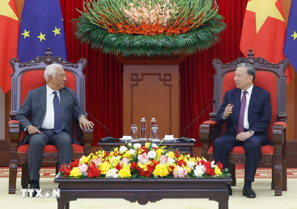 Tổng Bí thư Tô Lâm tiếp Chủ tịch Hội đồng châu Âu António Costa. (Ảnh: Thống Nhất/TTXVN)