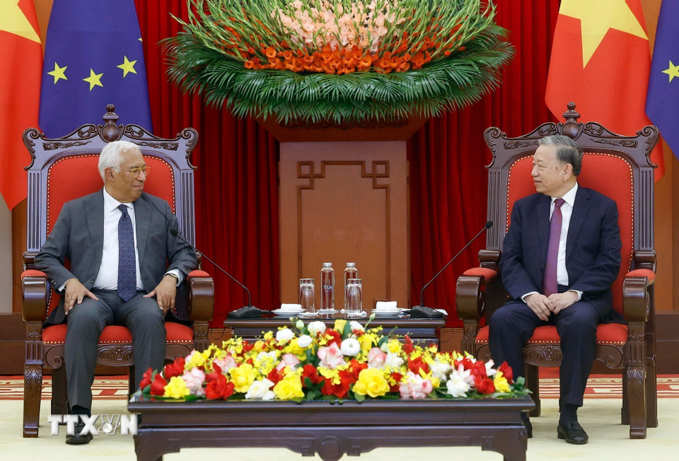 Tổng Bí thư Tô Lâm tiếp Chủ tịch Hội đồng châu Âu António Costa. (Ảnh: Thống Nhất/TTXVN)