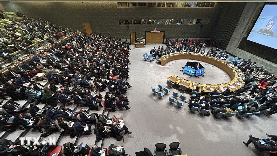 Toàn cảnh phiên họp của Hội đồng Bảo an về vụ Mỹ tấn công và bắt giữ Tổng thống Venezuela. (Ảnh: Thanh Tuấn/TTXVN)