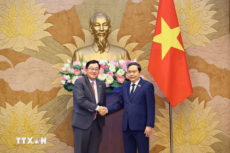 Chủ tịch Quốc hội Trần Thanh Mẫn tiếp Đại sứ Malaysia tại Việt Nam Dato’ Tan Yang Thai. (Ảnh: Doãn Tấn/TTXVN)