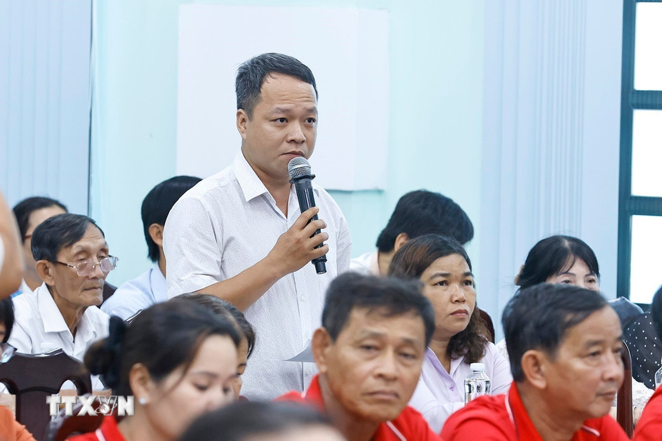 Cử tri xã Tân An Hội phát biểu. (Ảnh: Doãn Tấn/TTXVN)