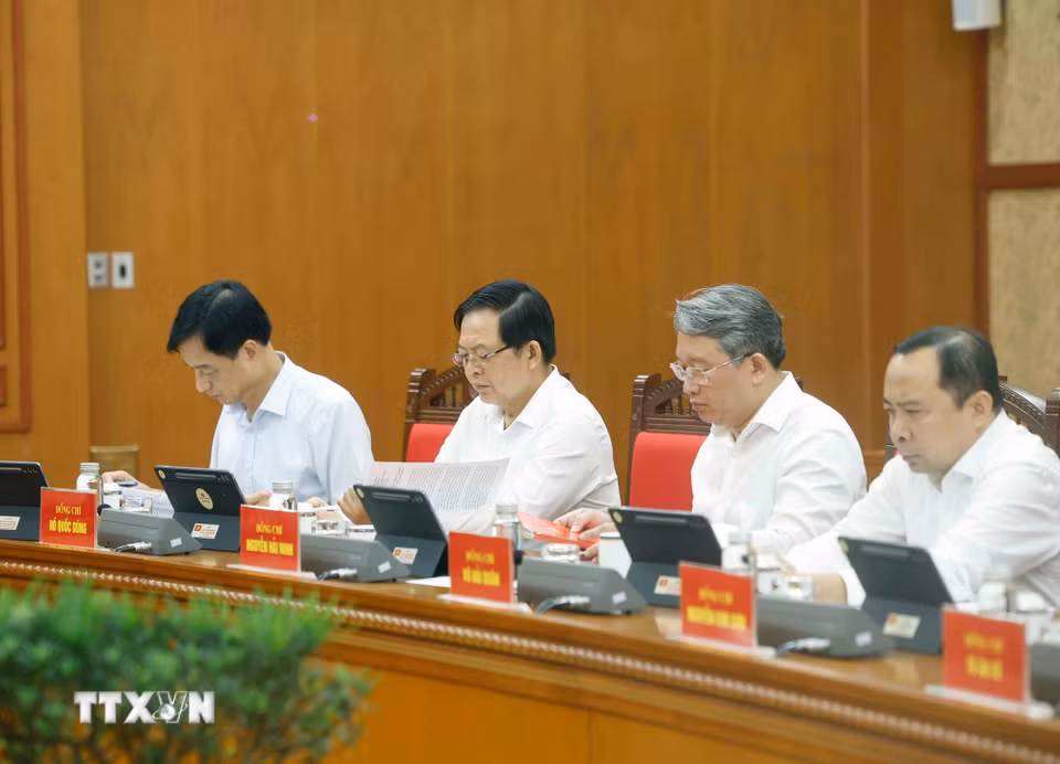 Các đại biểu dự buổi làm việc. (Ảnh: Thống Nhất/TTXVN)