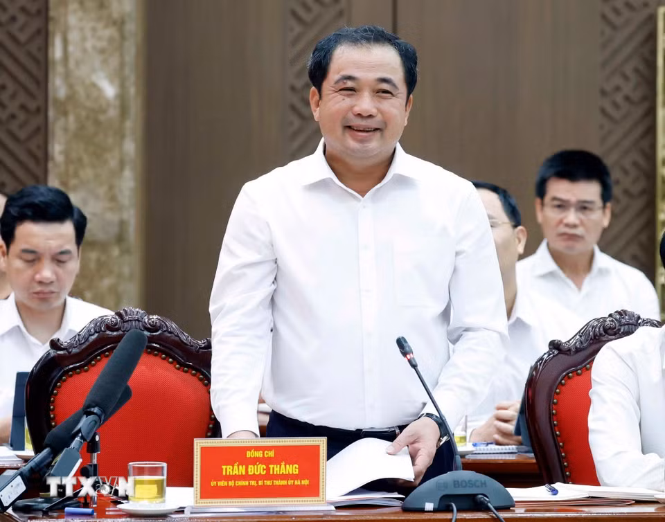 Đồng chí Trần Đức Thắng, Ủy viên Bộ Chính trị, Bí thư Thành ủy Hà Nội phát biểu. (Ảnh: Thống Nhất/TTXVN)
