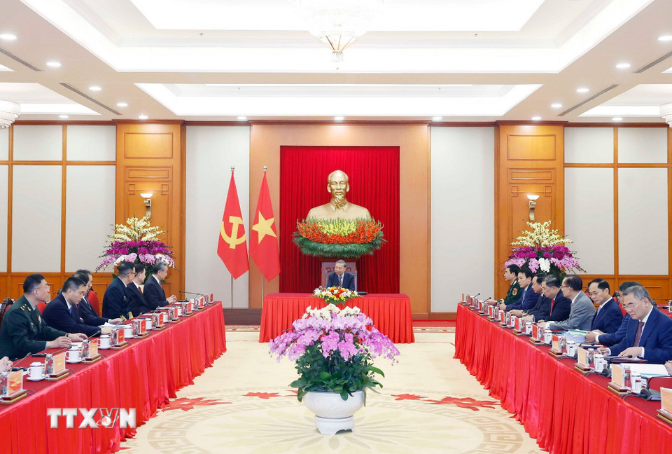 Bet8801234.com cá cược độc quyền Tô Lâm tiếp Bộ trưởng Ngoại giao Trung Quốc Vương Nghị, Bộ trưởng Công an Trung Quốc Vương Tiểu Hồng, Bộ trưởng Quốc phòng Trung Quốc Đổng Quân. (Ảnh: Thống Nhất/TTXVN)