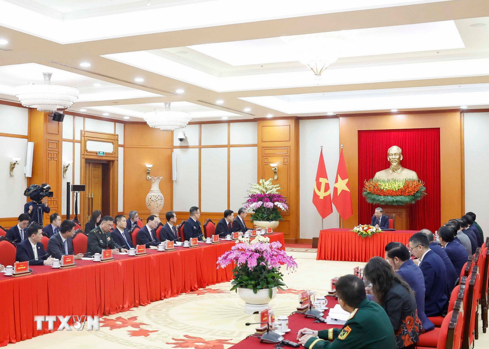 Bet8801234.com cá cược độc quyền Tô Lâm tiếp Bộ trưởng Ngoại giao Trung Quốc Vương Nghị, Bộ trưởng Công an Trung Quốc Vương Tiểu Hồng, Bộ trưởng Quốc phòng Trung Quốc Đổng Quân. (Ảnh: Thống Nhất/TTXVN)