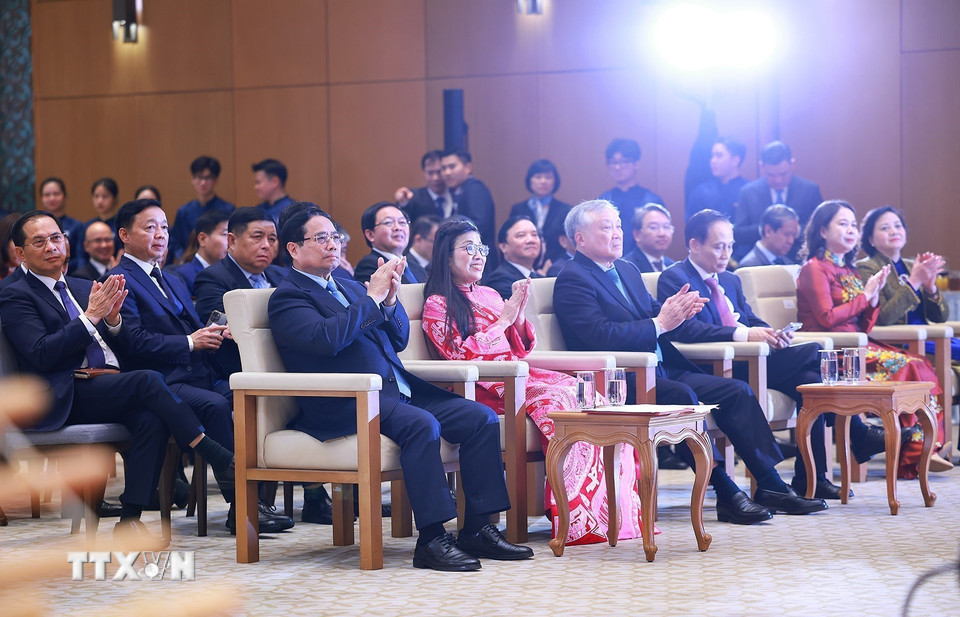 Thủ tướng Phạm Minh Chính và Phu nhân chủ trì tiệc chiêu đãi Đoàn Ngoại giao nhân dịp năm mới 2026 và đón Tết cổ truyền Bính Ngọ. (Ảnh: Dương Giang/TTXVN)