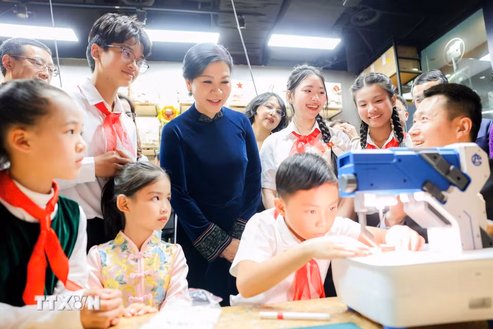 Phu nhân Ngô Phương Ly thăm Trung tâm Tống Khánh Linh- Ảnh 4.