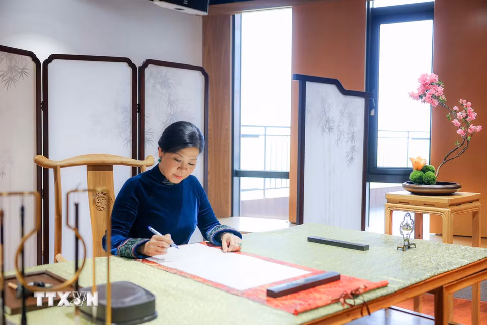 Phu nhân Ngô Phương Ly thăm Trung tâm Tống Khánh Linh- Ảnh 3.