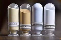 Các mẫu khoáng chất đất hiếm từ trái sang phải, Cerium oxide, Bastnasite, Neodymium oxide và Lanthanum carbonate. (Nguồn: Reuters)