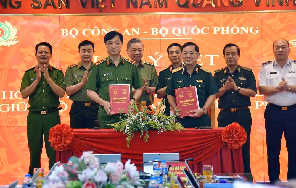 Bộ Công an và Bộ Quốc phòng phối hợp triển khai Đề án 06 của Chính phủ ảnh 1