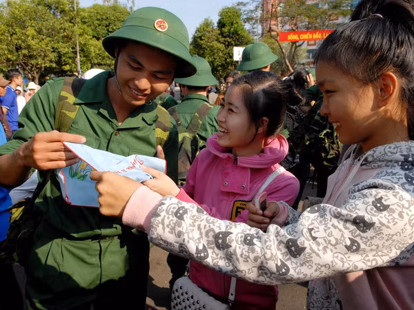 Phát huy vai trò tuổi trẻ xây dựng và bảo vệ Tổ quốc ảnh 1