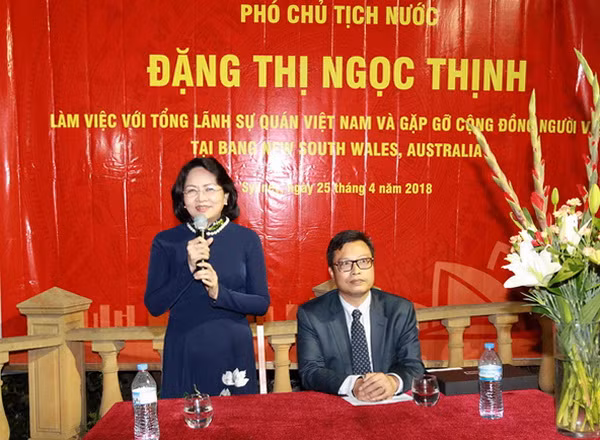 Phó Chủ tịch nước thăm Tổng lãnh sự quán và gặp gỡ kiều bào tại Sydney ảnh 1