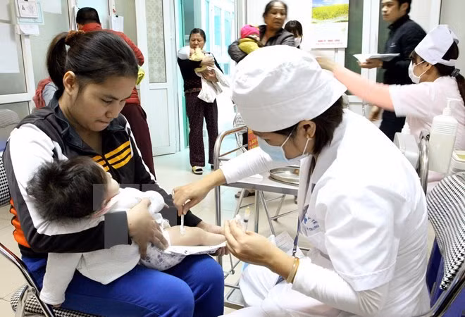 Năm 2017 Việt Nam phải trả kinh phí đối ứng tăng dần cho tiêm chủng ảnh 1