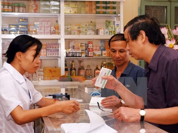 Bộ trưởng Bộ Y tế: Dân được tiếp cận thuốc mới, thuốc tốt dễ dàng hơn ảnh 2