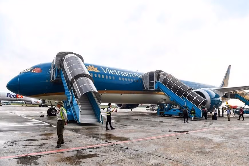 Các chuyến bay Vietnam Airlines đi Hàn Quốc khởi hành sớm do bão Tapah ảnh 1