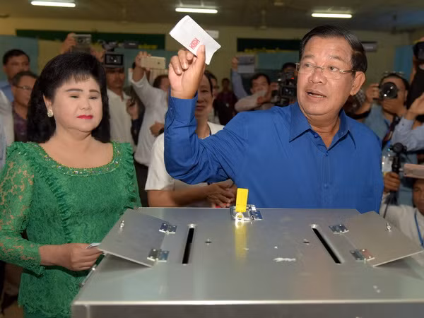 Thủ tướng Campuchia Hun Sen ra lệnh điều tra nhóm nhân quyền ảnh 1