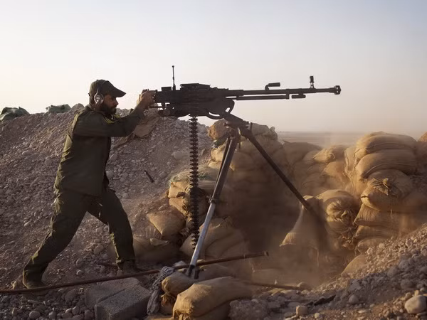 Quân đội Đức bắt đầu đào tạo chiến binh người Kurd ở Iraq ảnh 1