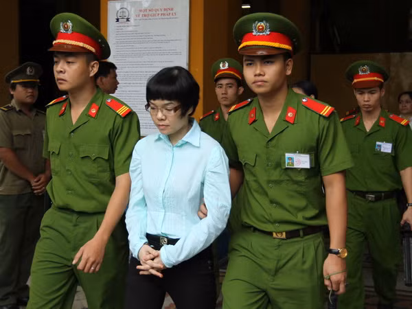 Vụ án Huyền Như: Tòa trả hồ sơ, yêu cầu điều tra bổ sung ảnh 1
