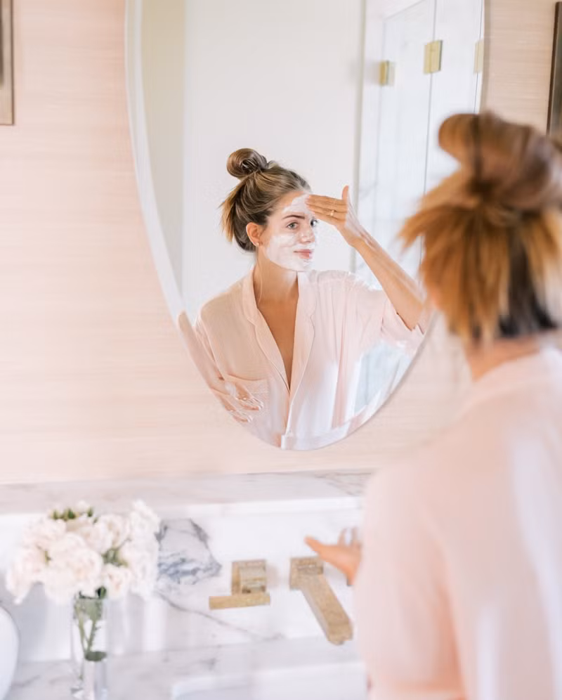 7 mẹo đơn giản giúp làm da luôn ẩm mượt trong mùa hanh khô ảnh 1
