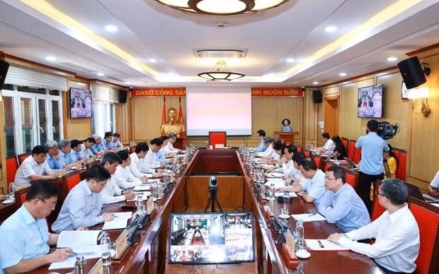 Công tác cán bộ có ý nghĩa vô cùng quan trọng trong xây dựng Đảng ảnh 3