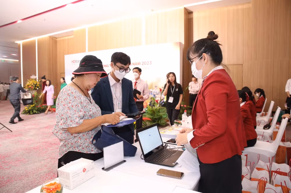 HDBank phấn đấu lợi nhuận hơn 13.000 tỷ đồng trong năm 2023 ảnh 2