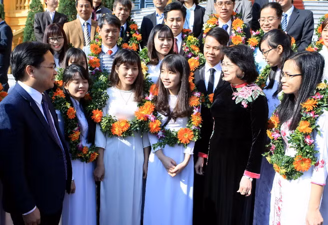 Trao giải thưởng khoa học công nghệ thanh niên Quả cầu vàng ảnh 1