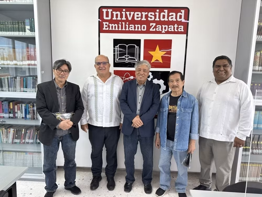 ttxvn doan TTXVN tham Mexico4.jpg