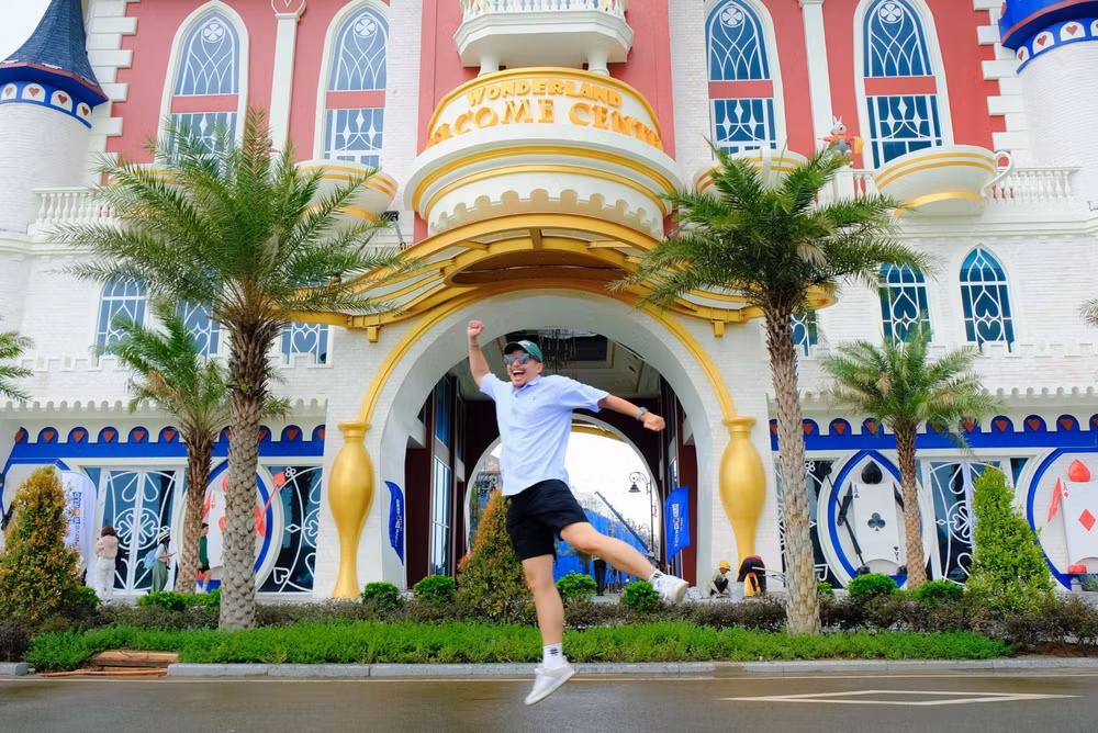 NovaWorld Ho Tram liên tục đón hàng loạt sao Việt ghé thăm ảnh 8