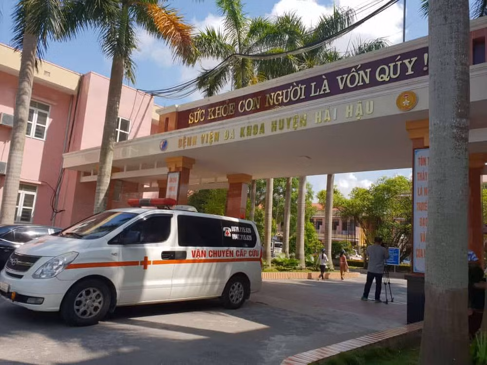 'Người thuyền trưởng táo bạo' của bệnh viện đa khoa tuyến huyện ảnh 1