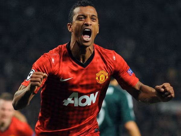 Tin tối 29/11: M.U quyết giữ Nani, Arsenal nhắm chân sút mới ảnh 1