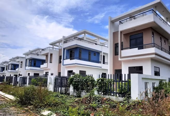 Xử phạt doanh nghiệp 6,3 tỷ đồng vì xây gần 500 căn nhà không phép ảnh 1