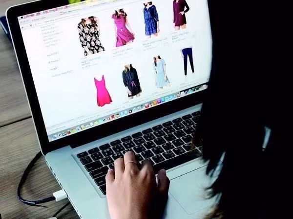 Nâng cao nhận thức về bảo vệ người tiêu dùng trong thương mại điện tử ảnh 1