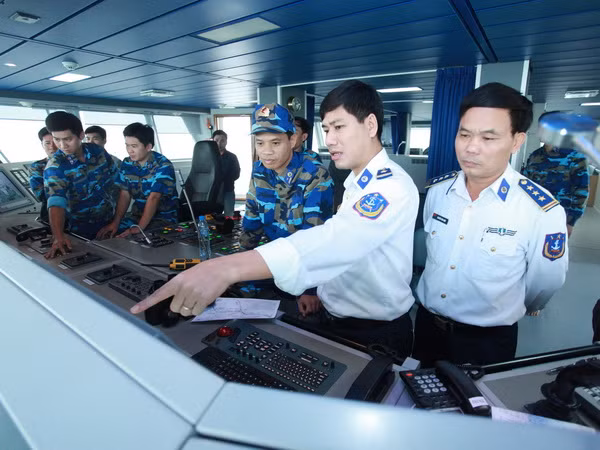 Phân định rõ nhiệm vụ, quyền hạn của Cảnh sát biển Việt Nam ảnh 1