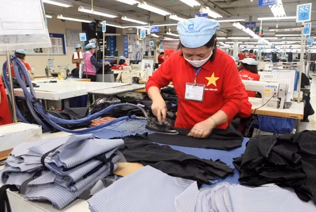 Doanh nghiệp dệt may xây dựng chuỗi cung ứng tự chủ sản xuất ảnh 1