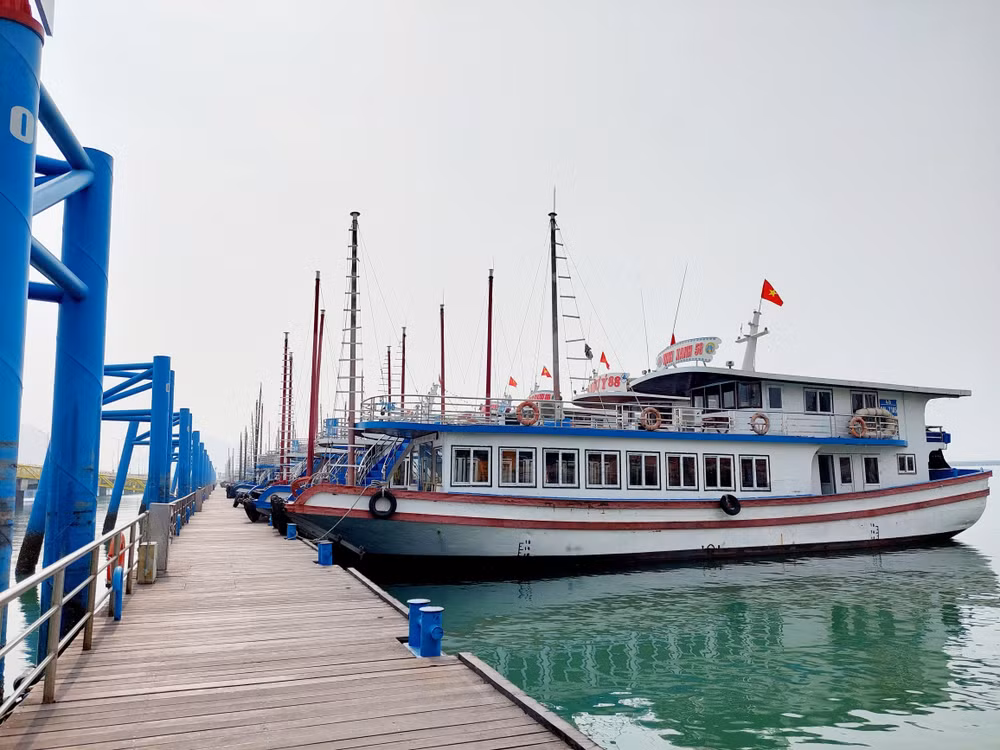 Tỉnh Quảng Ninh tạo điều kiện thông thoáng để mở cửa du lịch ảnh 1
