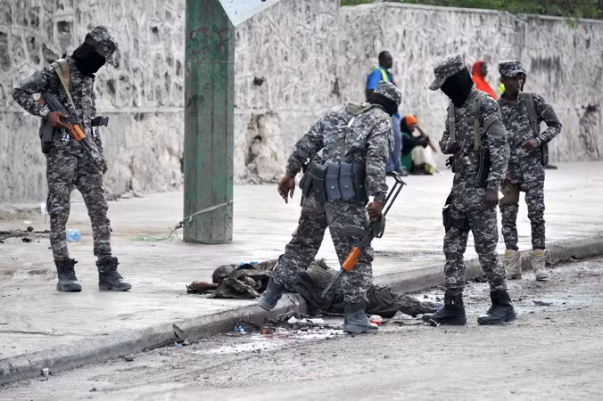 Mỹ không kích tiêu diệt 27 chiến binh Al-Shabaab ở Sừng Châu Phi ảnh 1