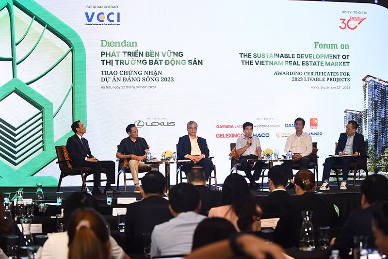 Cơ hội vực dậy bất động sản: Sửa luật, tăng nguồn cung nhà giá rẻ ảnh 1