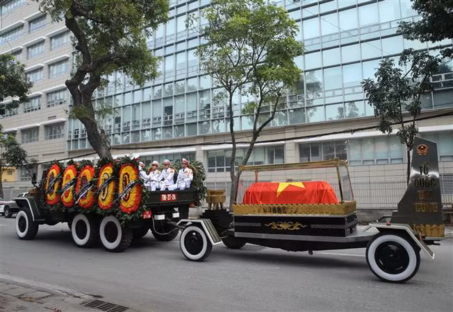 Lời cảm ơn của Ban Tổ chức Lễ tang, gia đình đồng chí Nguyễn Văn Trân ảnh 1