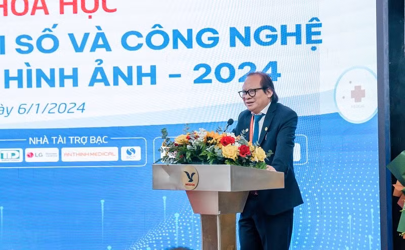 ong-nhung-5258.jpg