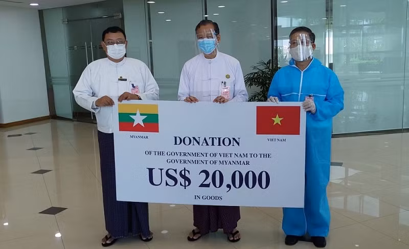 Việt Nam đoàn kết với quốc tế ứng phó đại dịch COVID-19 ảnh 2