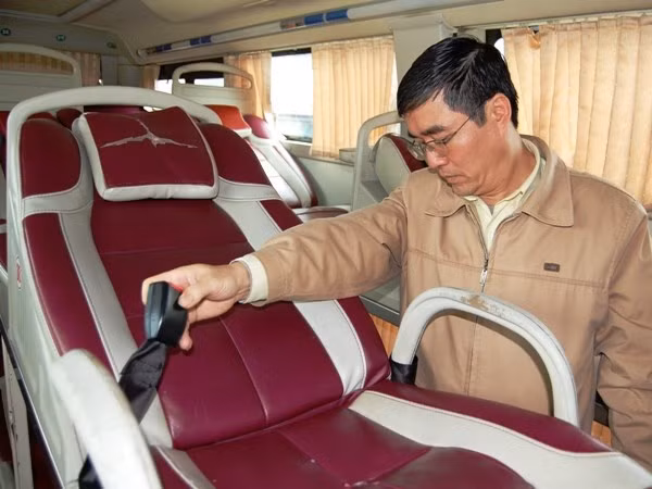 Hà Nội: Đình chỉ hàng loạt xe khách liên tỉnh vi phạm ảnh 1
