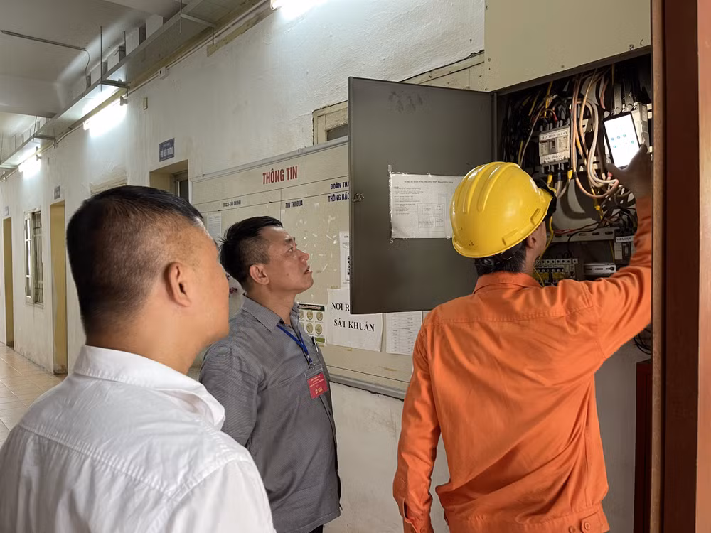 Thứ trưởng Bộ GD-ĐT: Kỳ thi đã đảm bảo yêu cầu an toàn, nghiêm túc ảnh 2