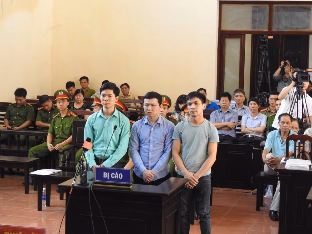 Xét xử vụ chạy thận: Hoàng Công Lương bị đề nghị 30-36 tháng tù treo ảnh 2
