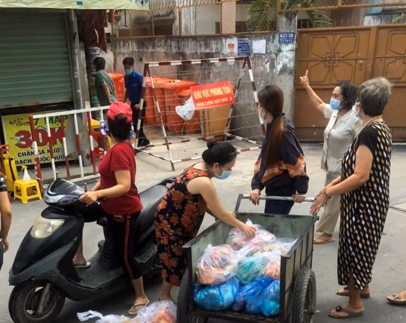 Tiếp tục các hoạt động ủng hộ hoạt động phòng, chống dịch COVID-19 ảnh 1