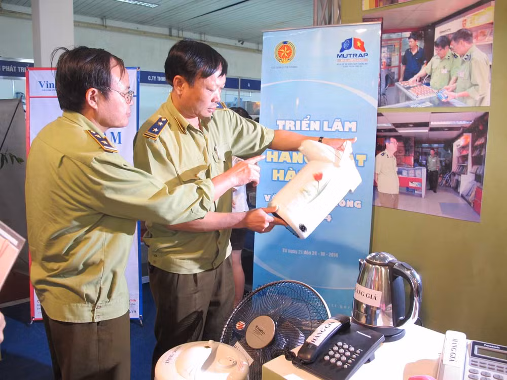 Chống hàng giả: Phải hành động thiết thực, nói đi đôi với làm ảnh 1